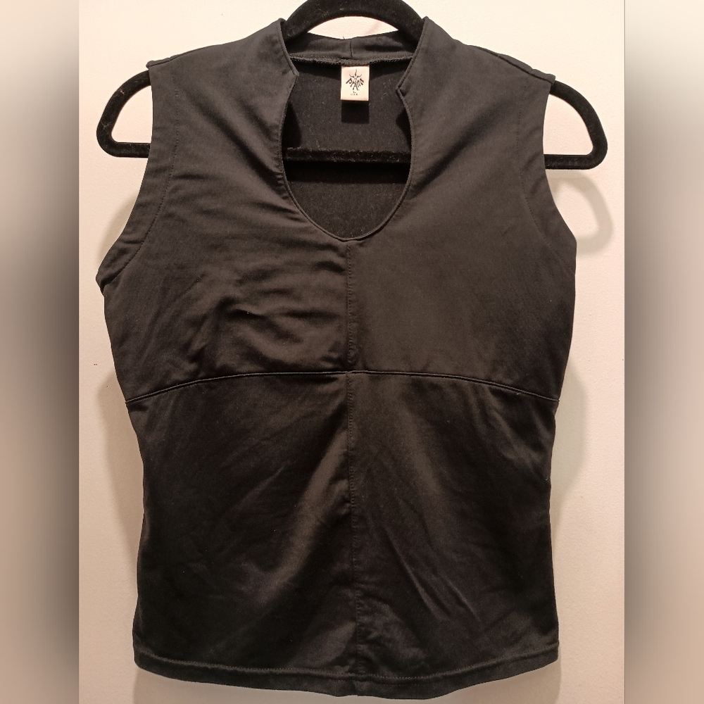 Prana, Black Sleeveless Yoga Top. Size Large